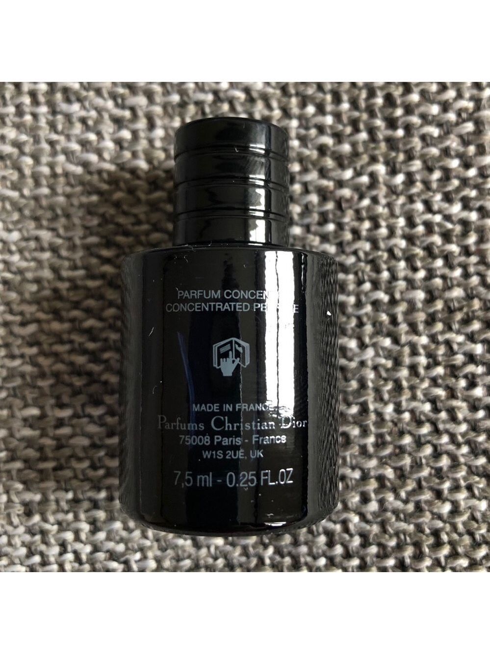 Dior Sauvage Elixir Parfum 7.5 ml Travel Size Miniature Authentic - Picture 7 of 13
